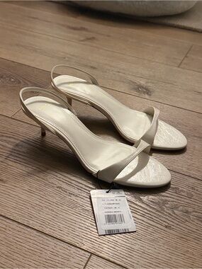 Mango White Minimalist
Slingback Kitten Heels